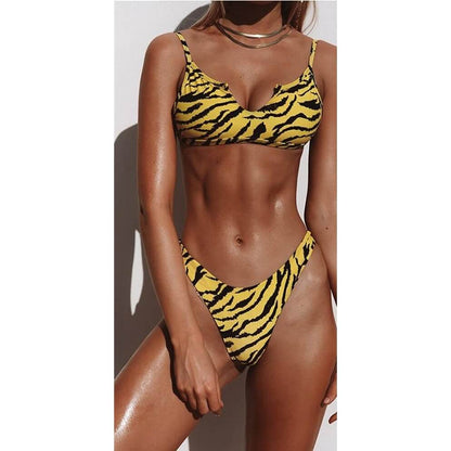 Costum de baie 2 piese, animal print, galben, Karene