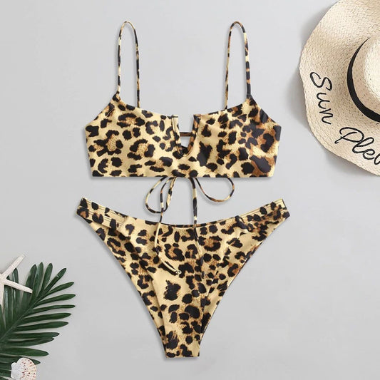 Costum de baie 2 piese, maron, animal print, Kiss